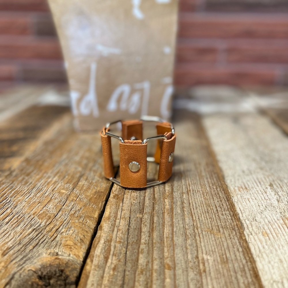Handmade leather bracelet